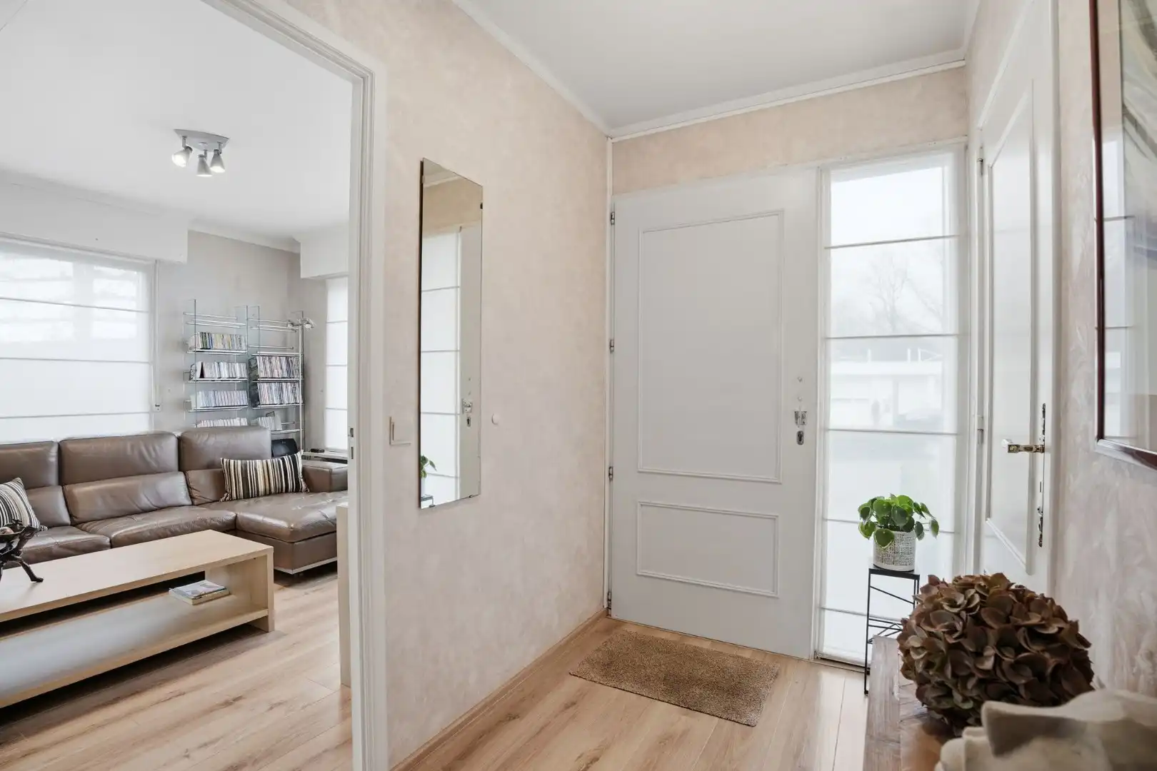 Charmante gelijkvloerse woning met tuin en garage foto 6