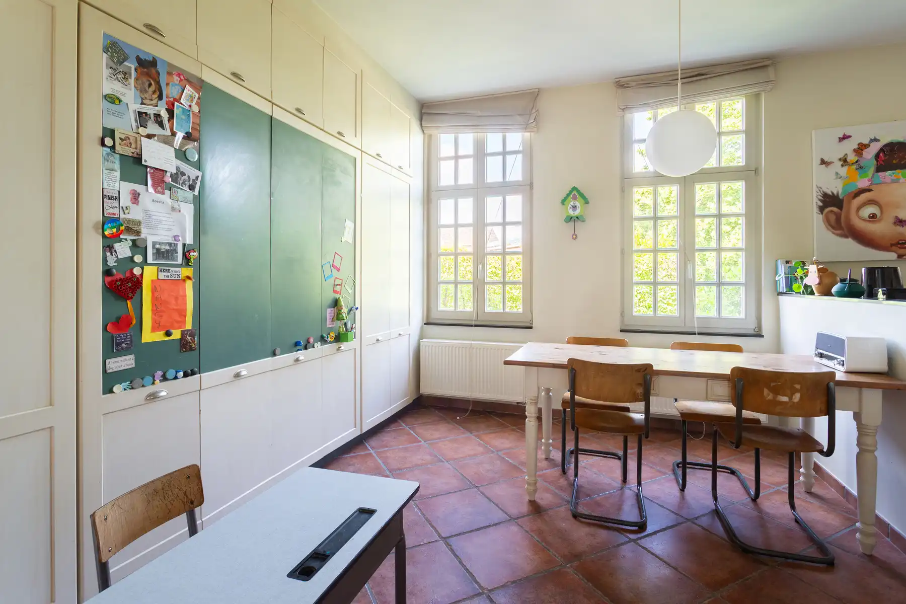 Kontich | Ruime en charmante woning met zuidgerichte tuin foto 14