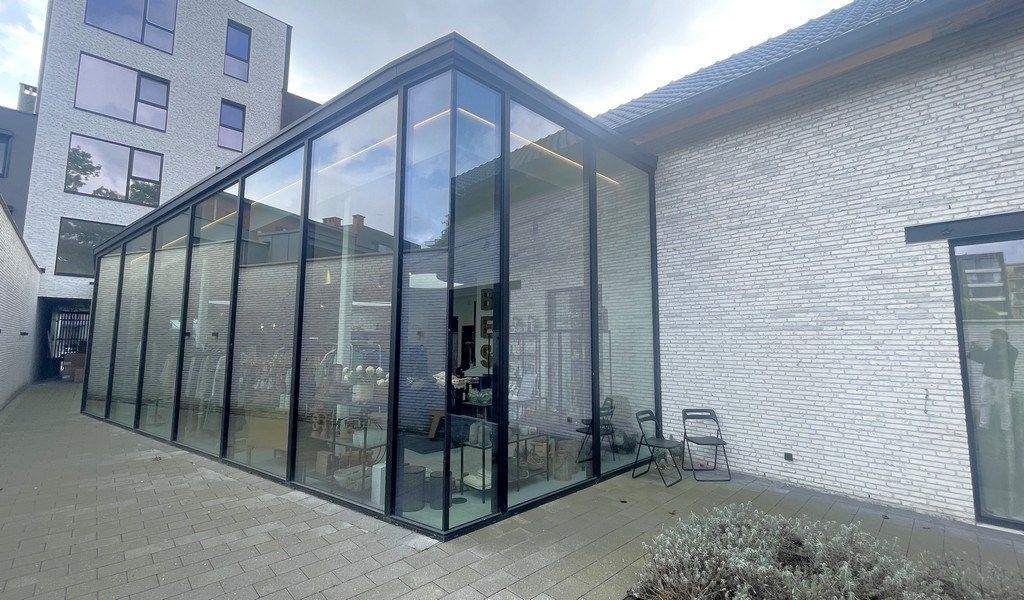 Nieuwbouw winkelruimte te huur aan N70 in Beveren foto 15