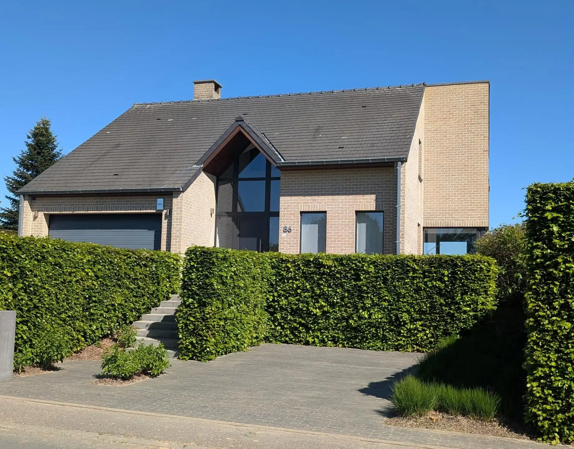 Instapklare woning met zwembad en prachtig vergezicht foto 35