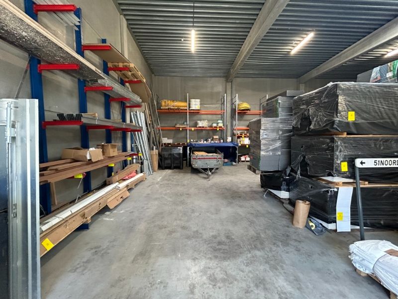 Recente KMO-unit nabij R4 foto 5