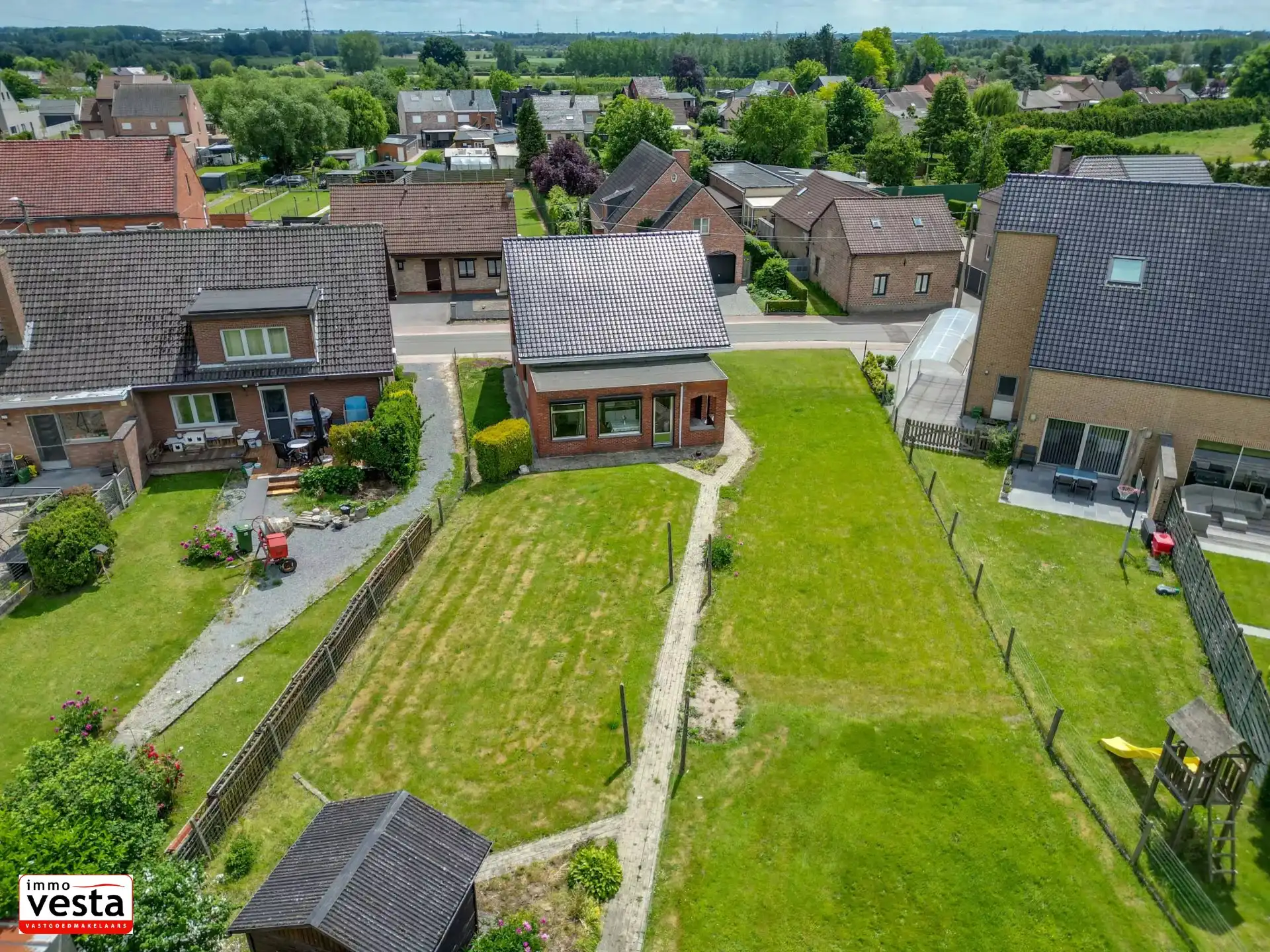 Gezellige gezinswoning met 3 slaapkamers foto 30