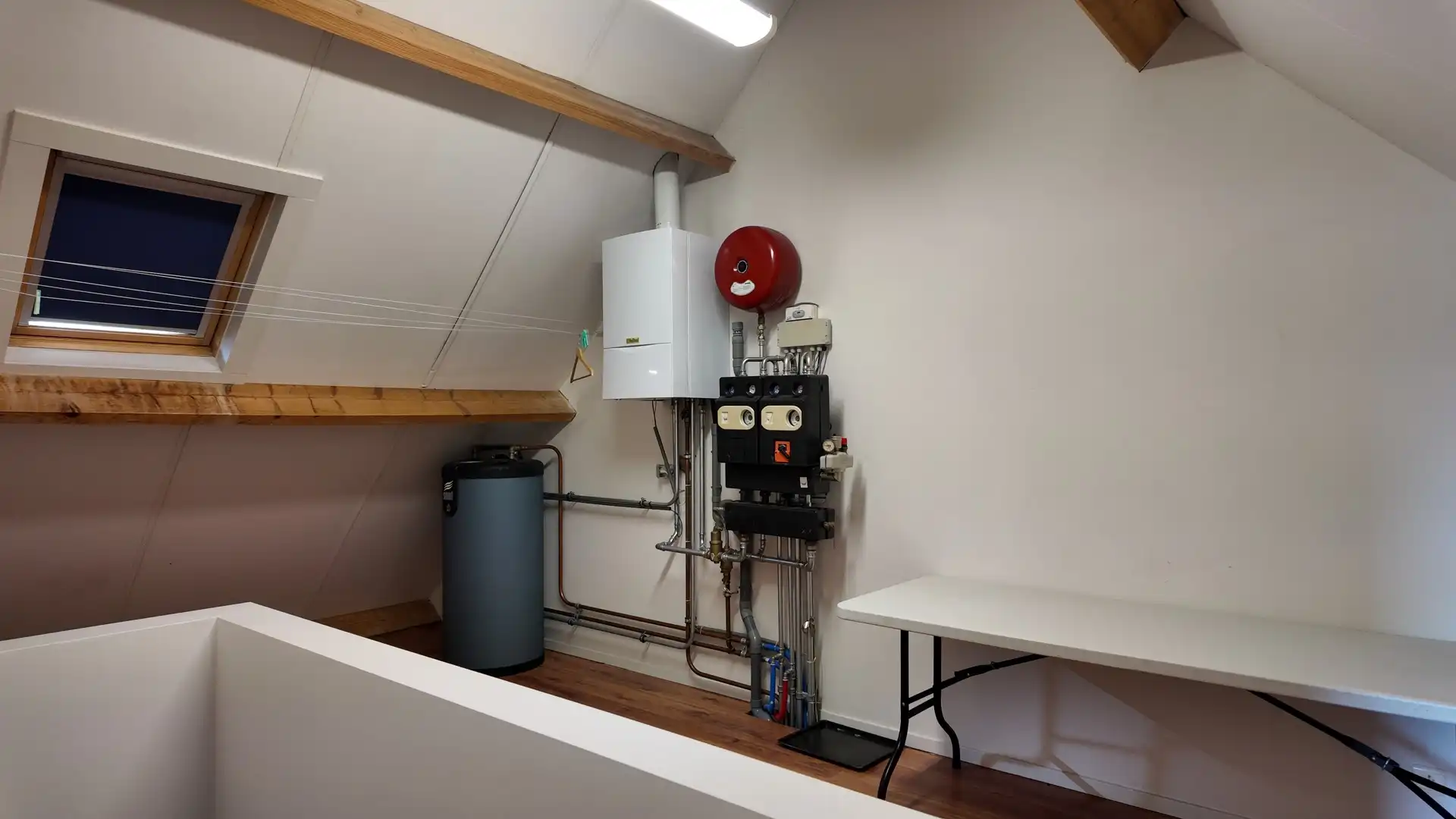 ZEER RUIME DUPLEX MET 3+ SLKS TE KOOP - MAASMECHELEN foto 17