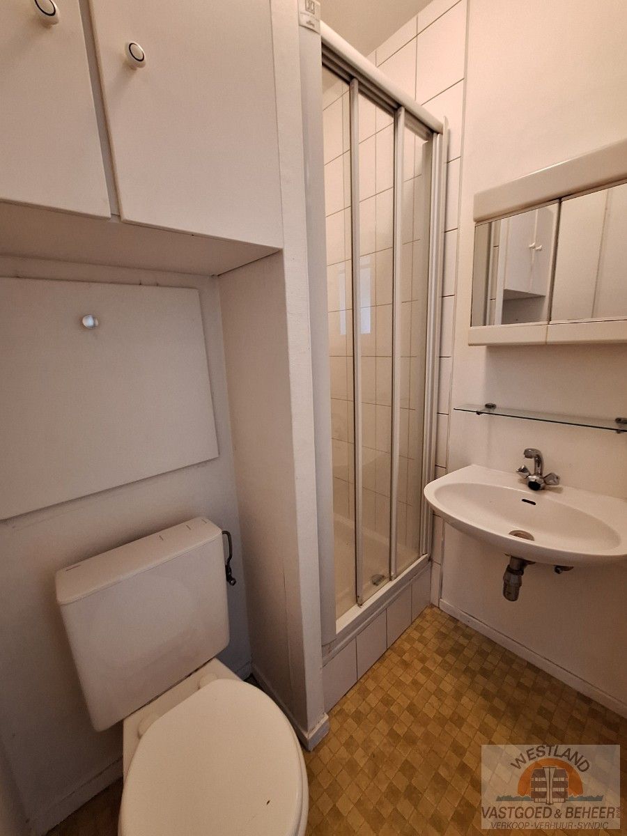 Lichtrijke studio foto 5