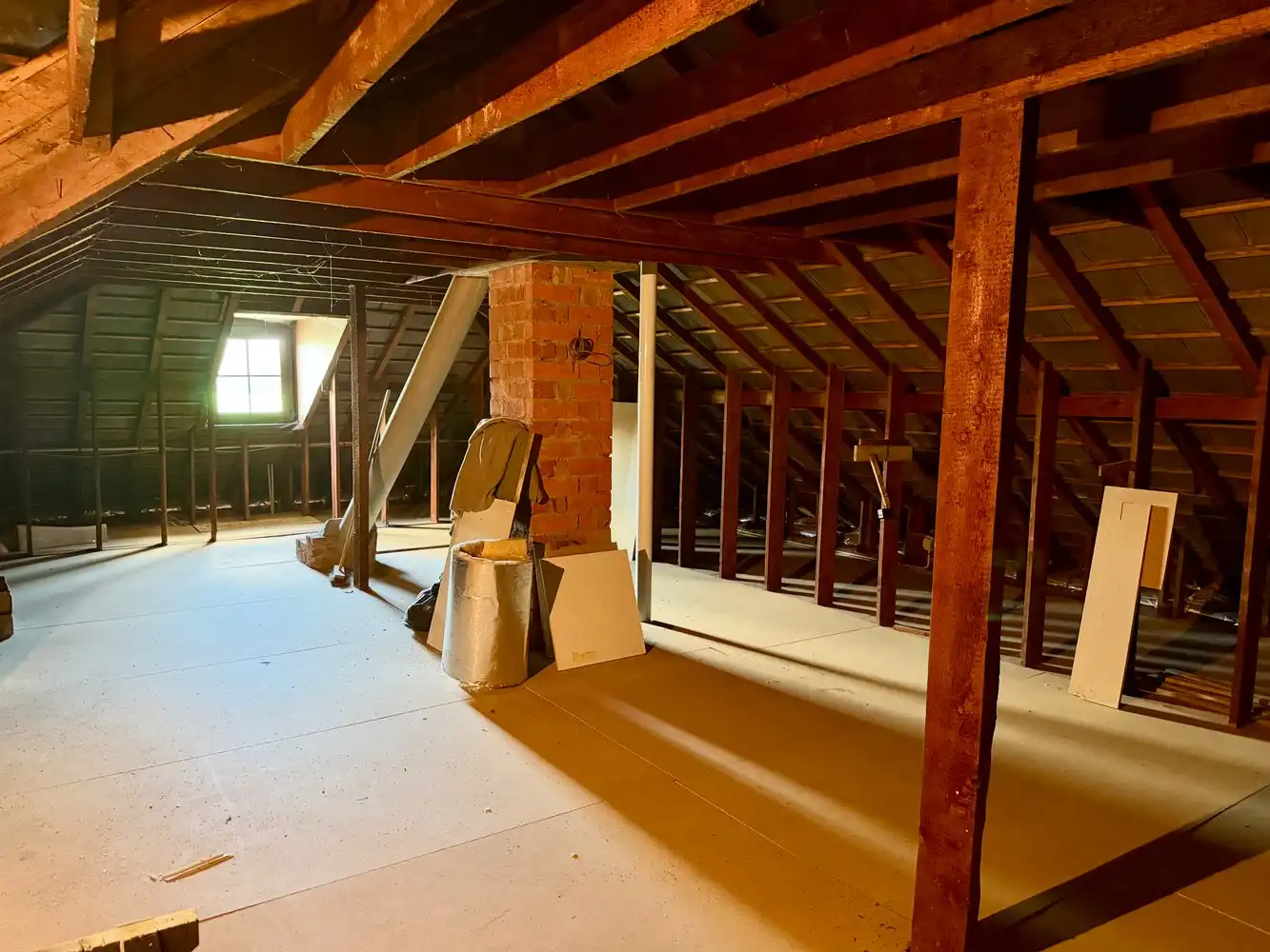 Centraal gelegen woning met 3 slaapkamers en mooie tuin! foto 13