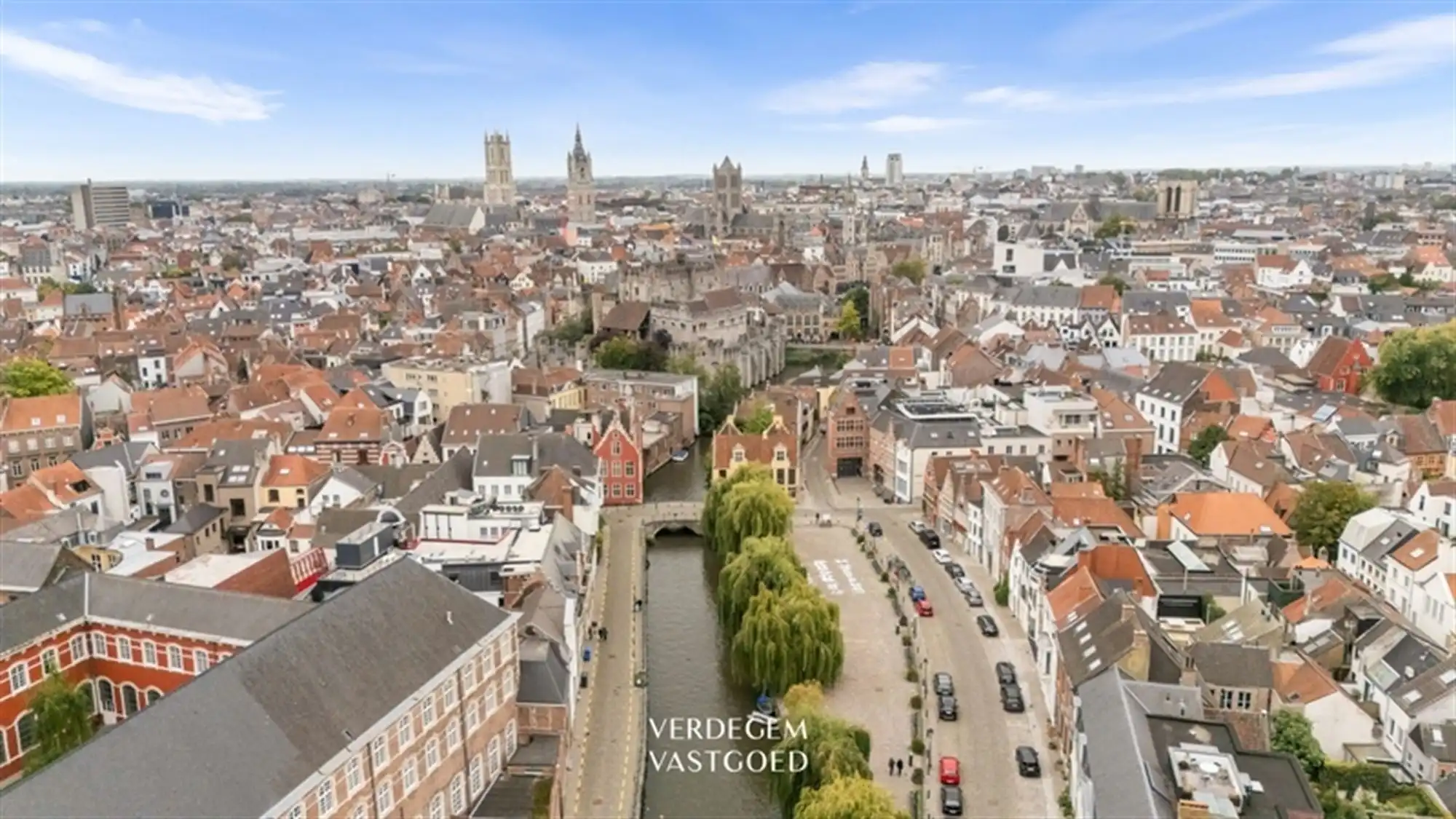 Iconisch café in hartje Gent, vrij van brouwer, met woongedeelte en erkend b&b foto 18