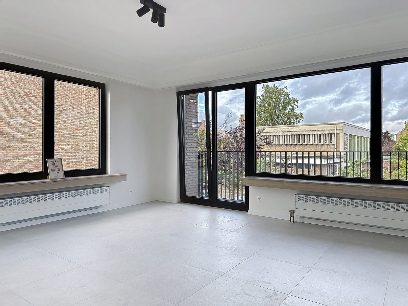 Gerenoveerd appartement in centrum Aartselaar foto 21