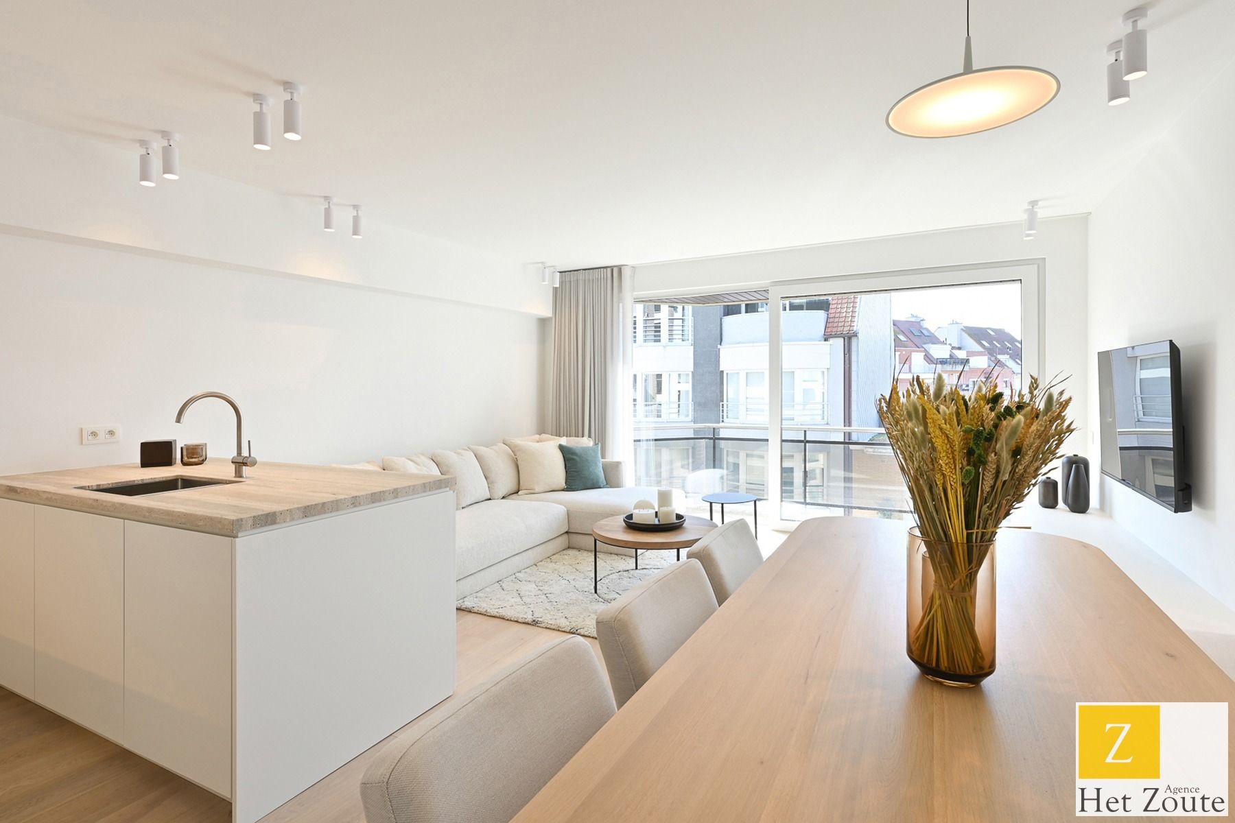 Subliem gerenoveerd appartement nabij Rubensplein te Knokke foto 8