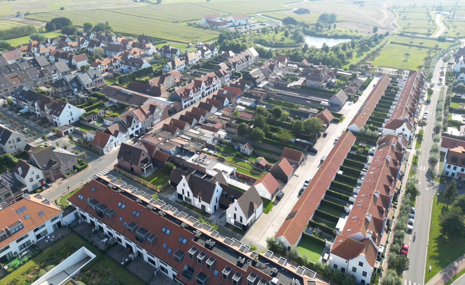 Nieuwbouwwoning rustig gelegen aan Duinenwater foto 4