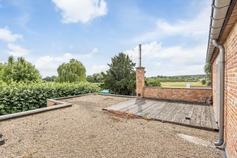 Luxueuze, halfopen bebouwing met 3 slaapkamers, inpandige garage en een prachtige tuin foto 38
