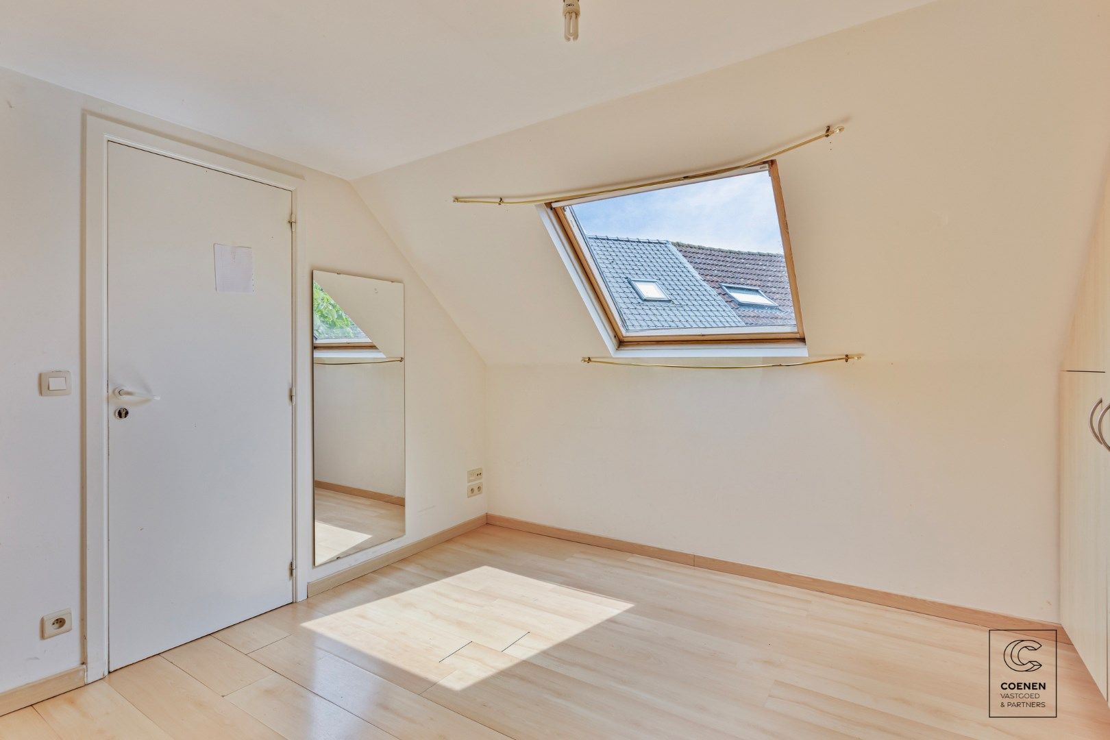 Knusse woning met 2 slpk's, een bew. opp. van 64 m² op rustige en centrale ligging te Schilde foto 9