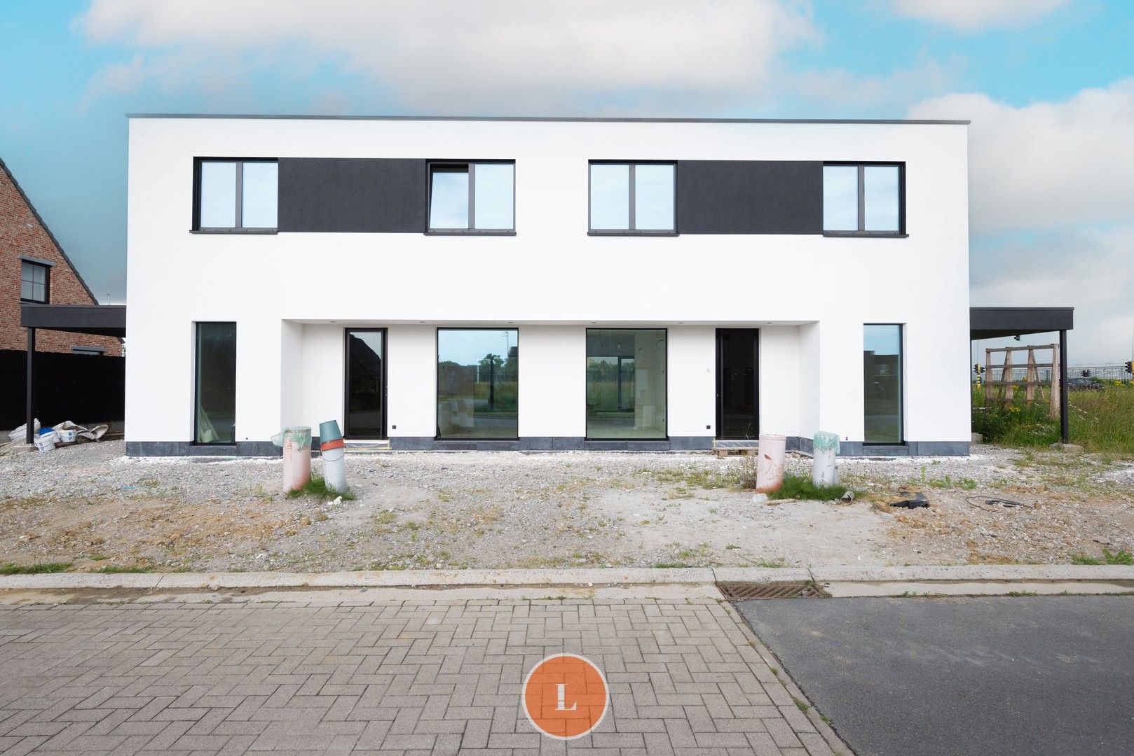 Te Koop: Luxueuze Nieuwbouwwoning in Roeselare foto 2