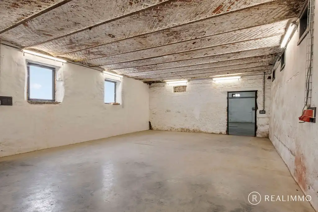 Authentieke vierkantshoeve op mooie ligging met tal van mogelijkheden foto 29