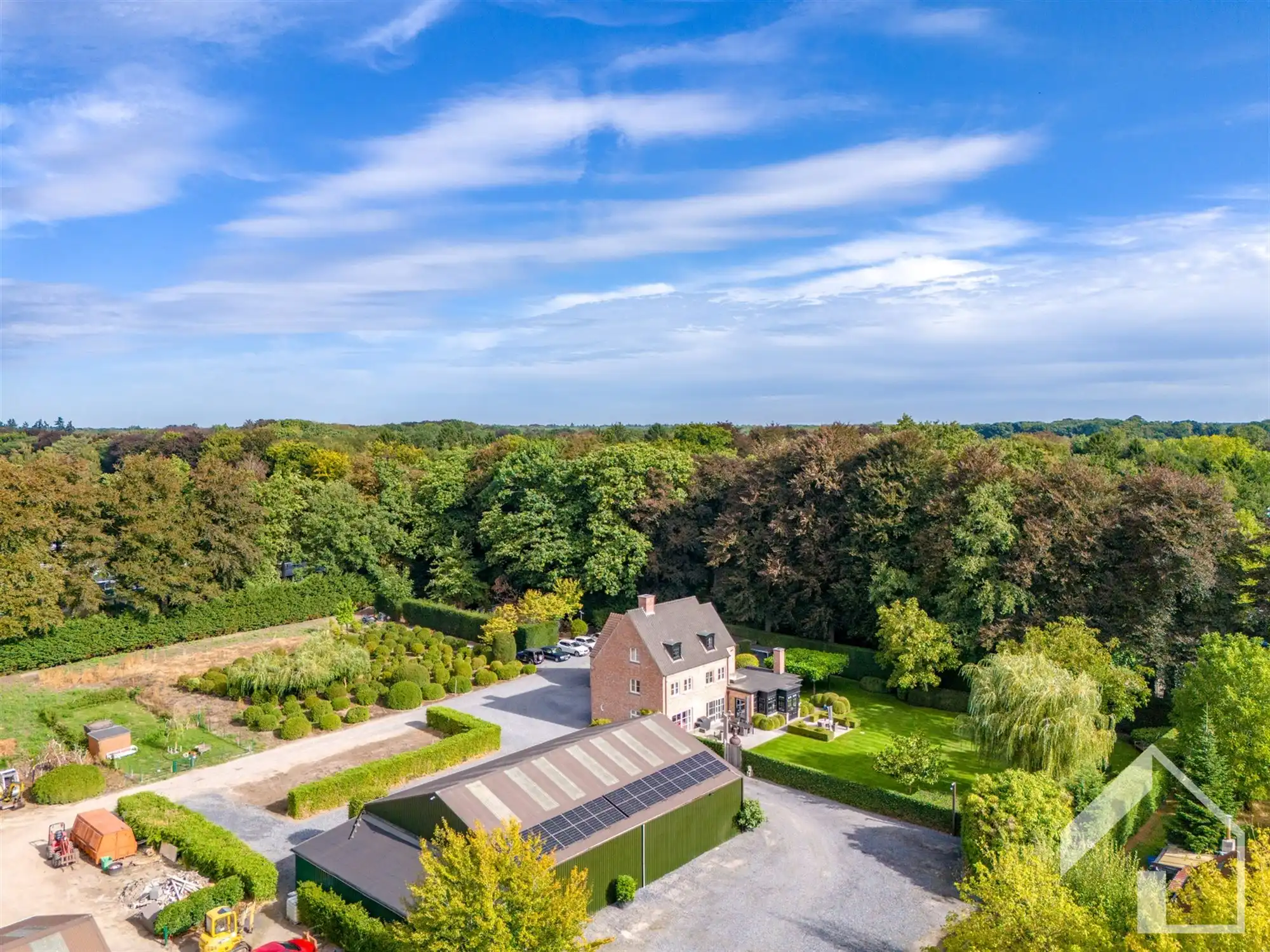 Exclusieve villa met loods, prachtige tuin en topafwerking op ruim 7.400 m²  foto 53