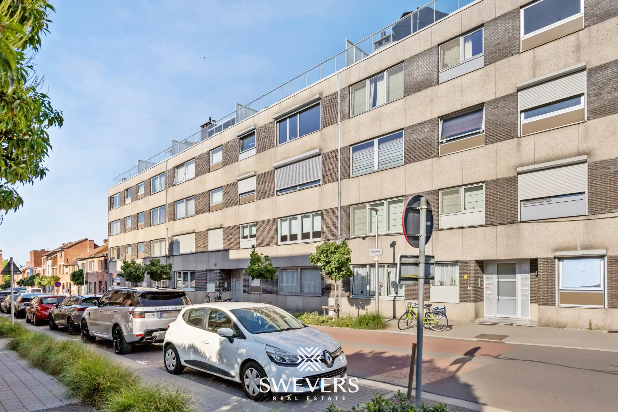 Ruim en lichtrijk appartement met 3 slaapkamers op topligging foto 31