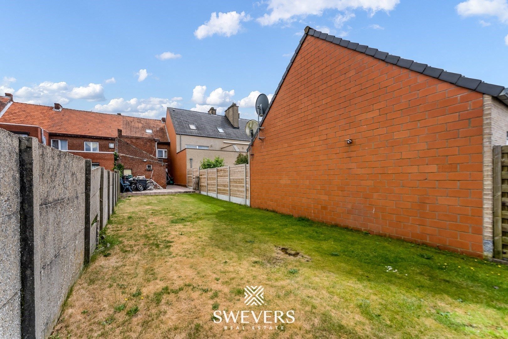 Ruime gezinswoning met 4 slaapkamers in hartje Leopoldsburg  foto 32