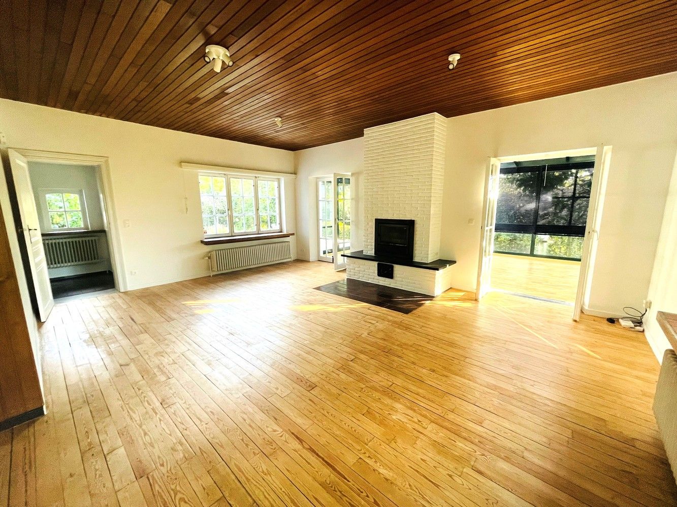 Villa met zonnige tuin in een rustige buurt foto 4