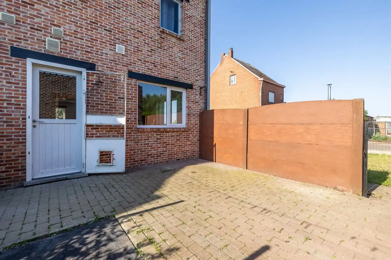 Verzorgde woning met 2 slpk., tuin en garage foto 26