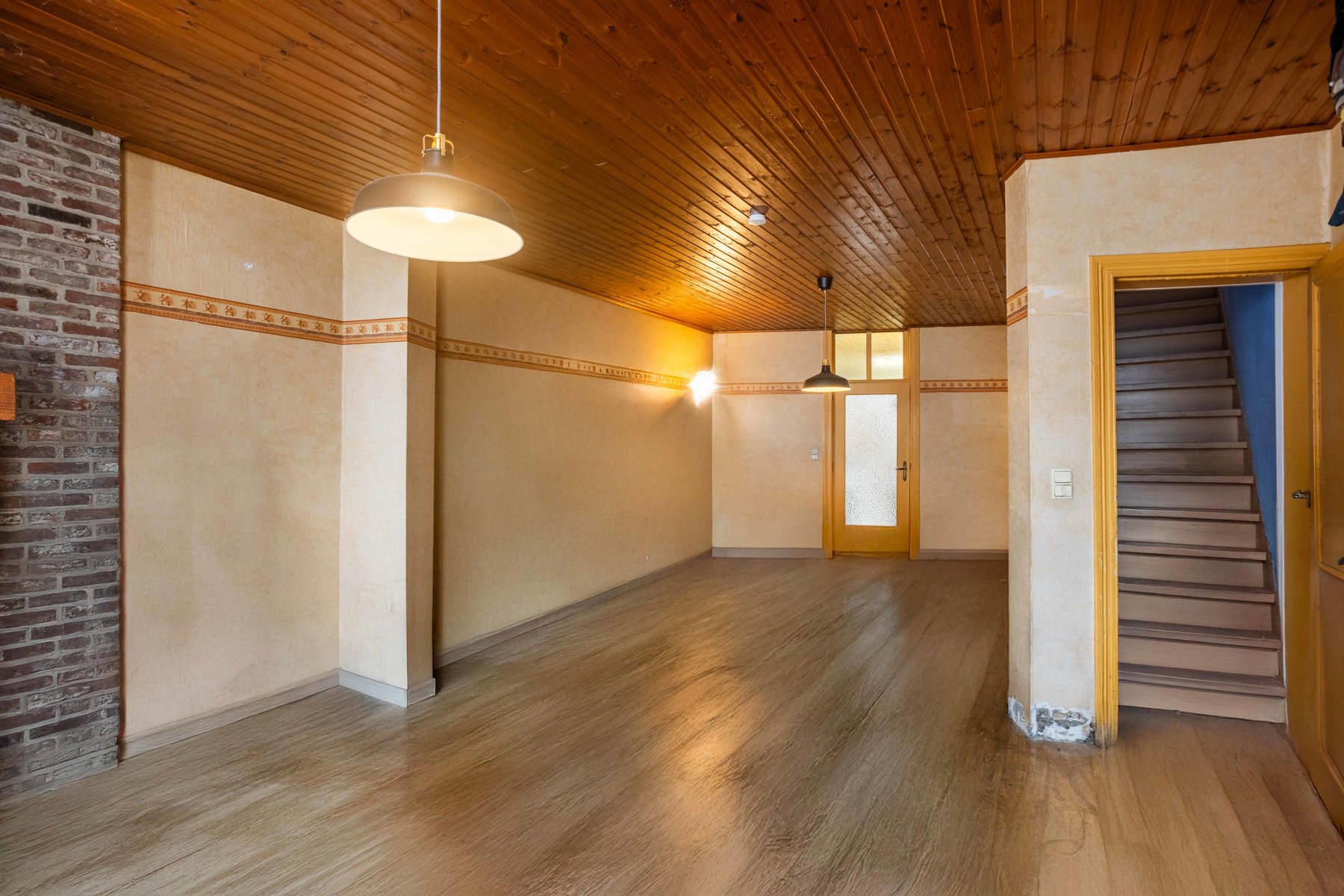 Te koop - te renoveren woning in Deinze foto 3