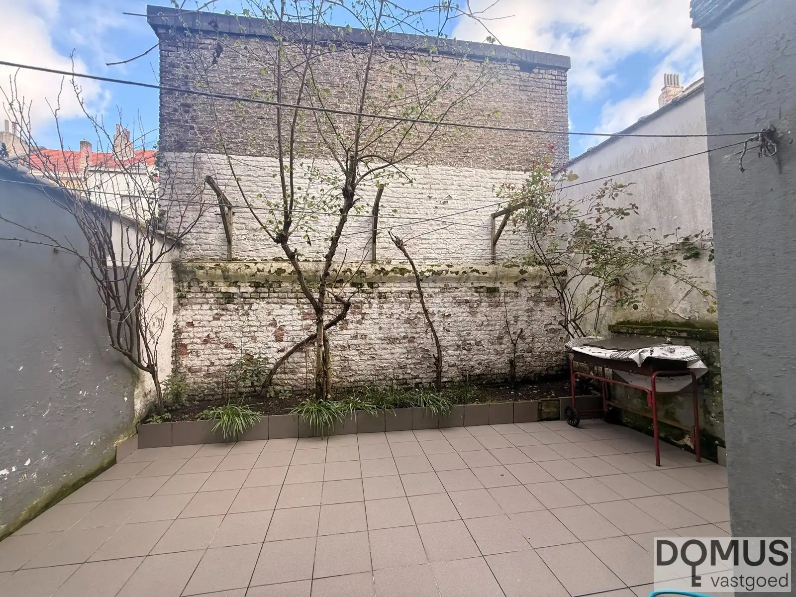 Opbrengstgebouw met 2 appartementen  foto 8