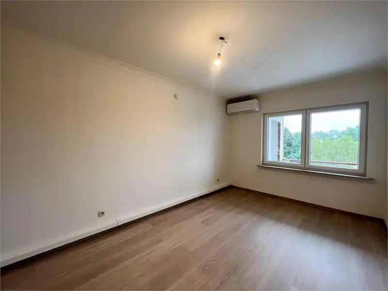 Gerenoveerd appartement te huur in centrum Tessenderlo foto 8