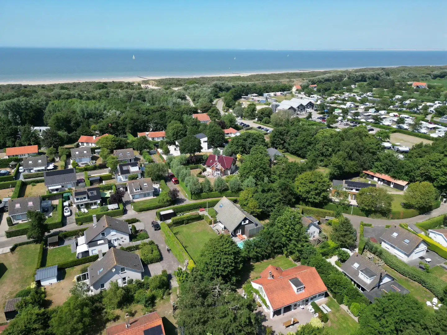 Vrijstaand wonen met zwembad aan de duinvoet van Cadzand-Bad foto 33