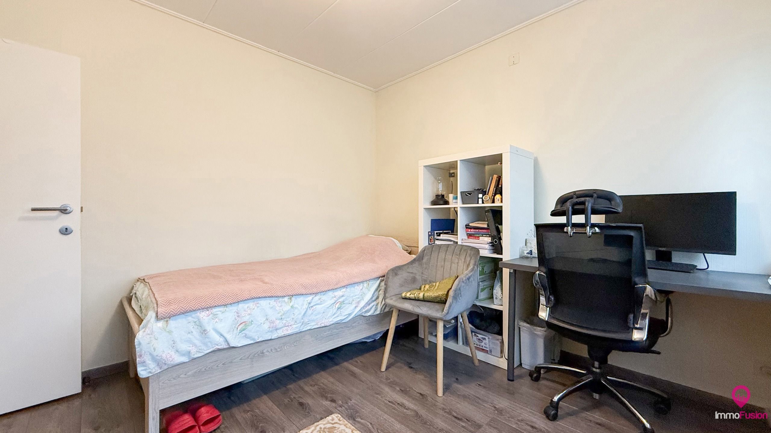 Gezellige woning met 3 slaapkamers gelegen te Houthalen! foto 17