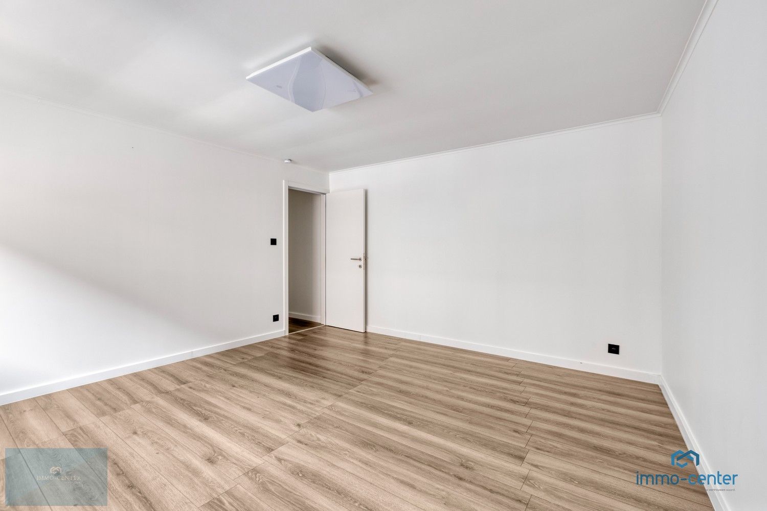 Instapklaar en energiezuinig appartement met 2 slaapkamers in het centrum van Zutendaal foto 15