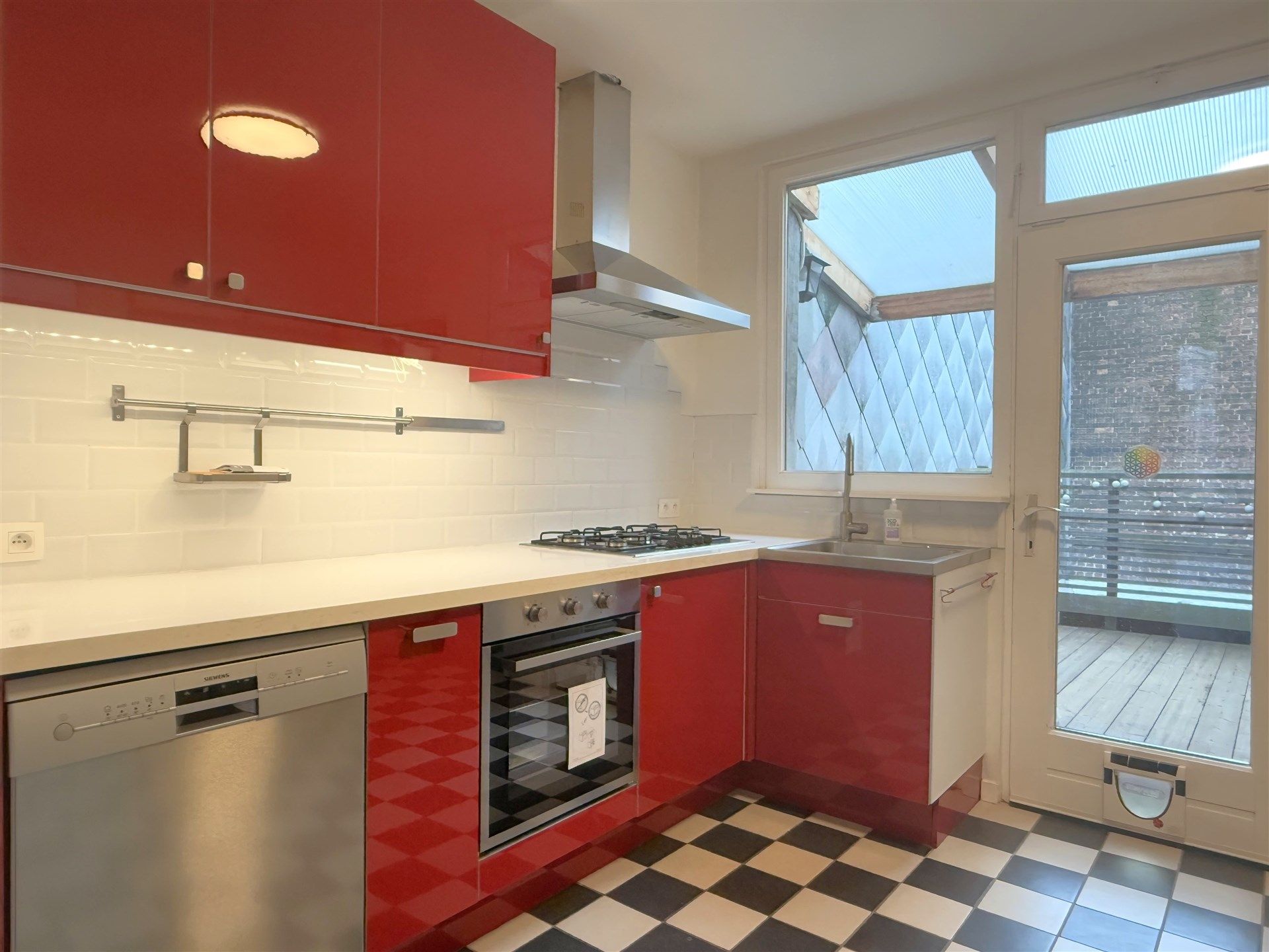 Stijlvol Triplex Appartement met 2 terrassen in Antwerpen! foto 5