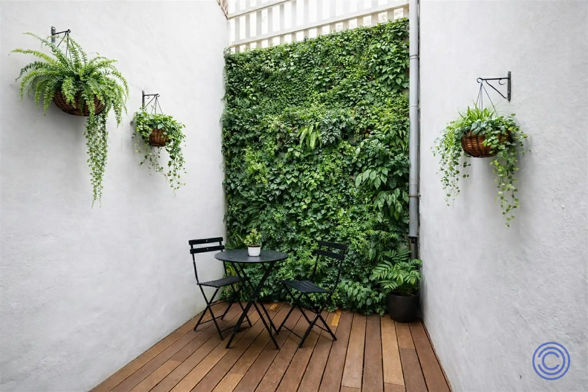 Huis ca. 172m² met stadskoer foto 3