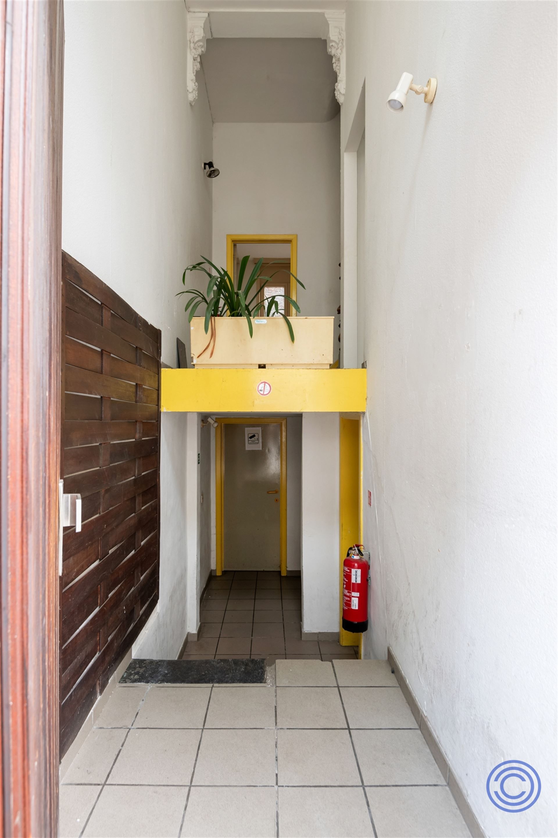 Huis ca. 172m² met stadskoer foto 3