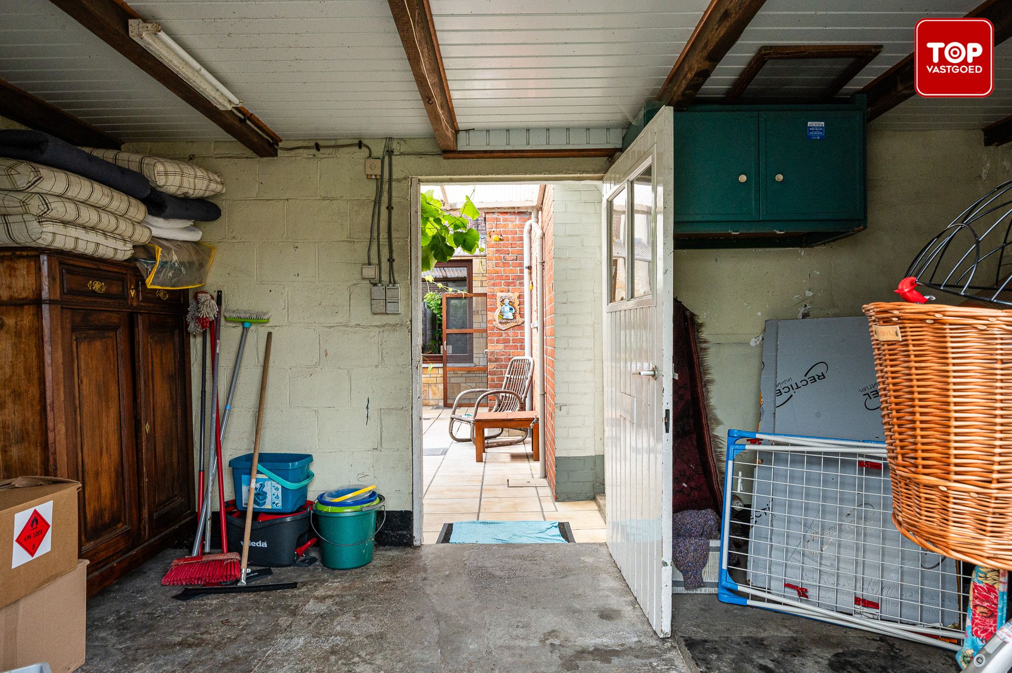 Te renoveren woning met uitstekende bereikbaarheid foto 20