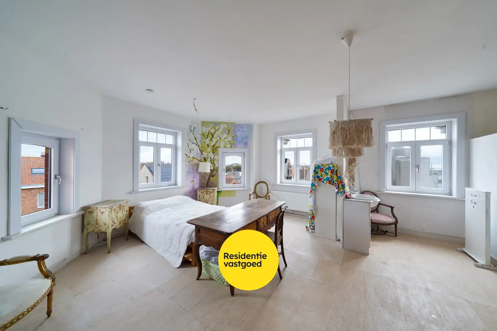 Unieke en karaktervolle hoekwoning te Raversijde foto 14