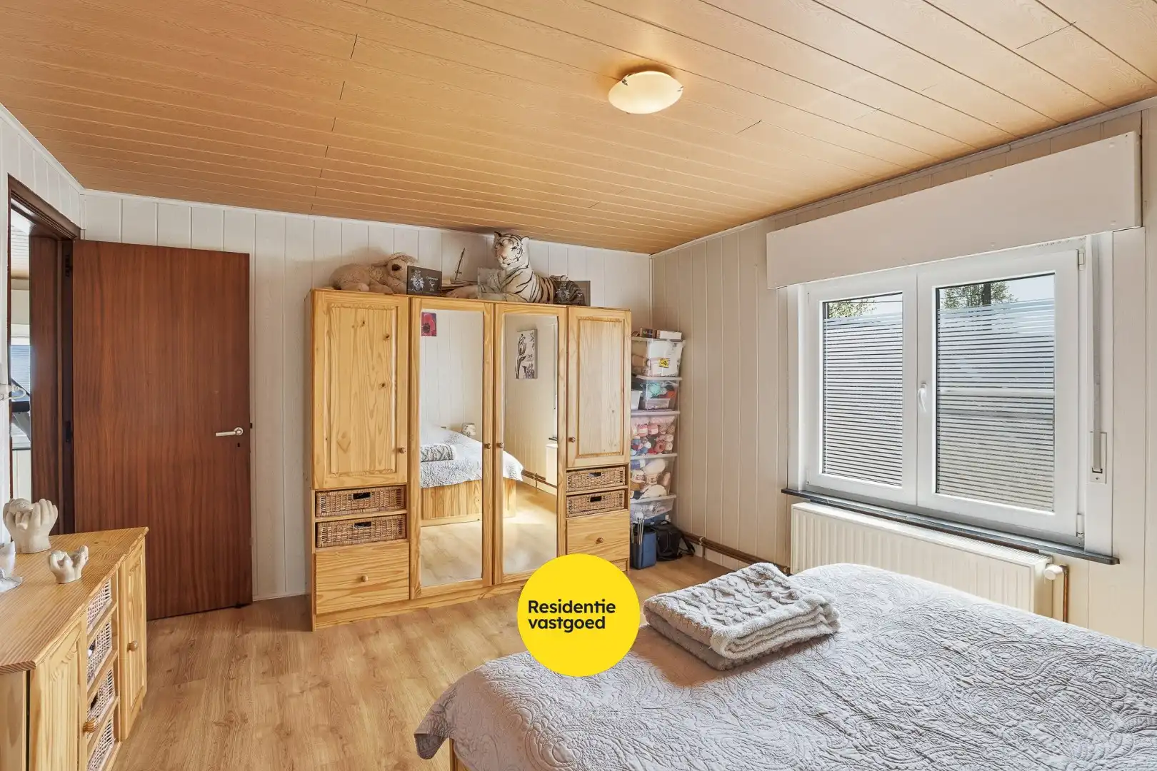 Charmante woning op 727 m² in het centrum van Eernegem foto 12