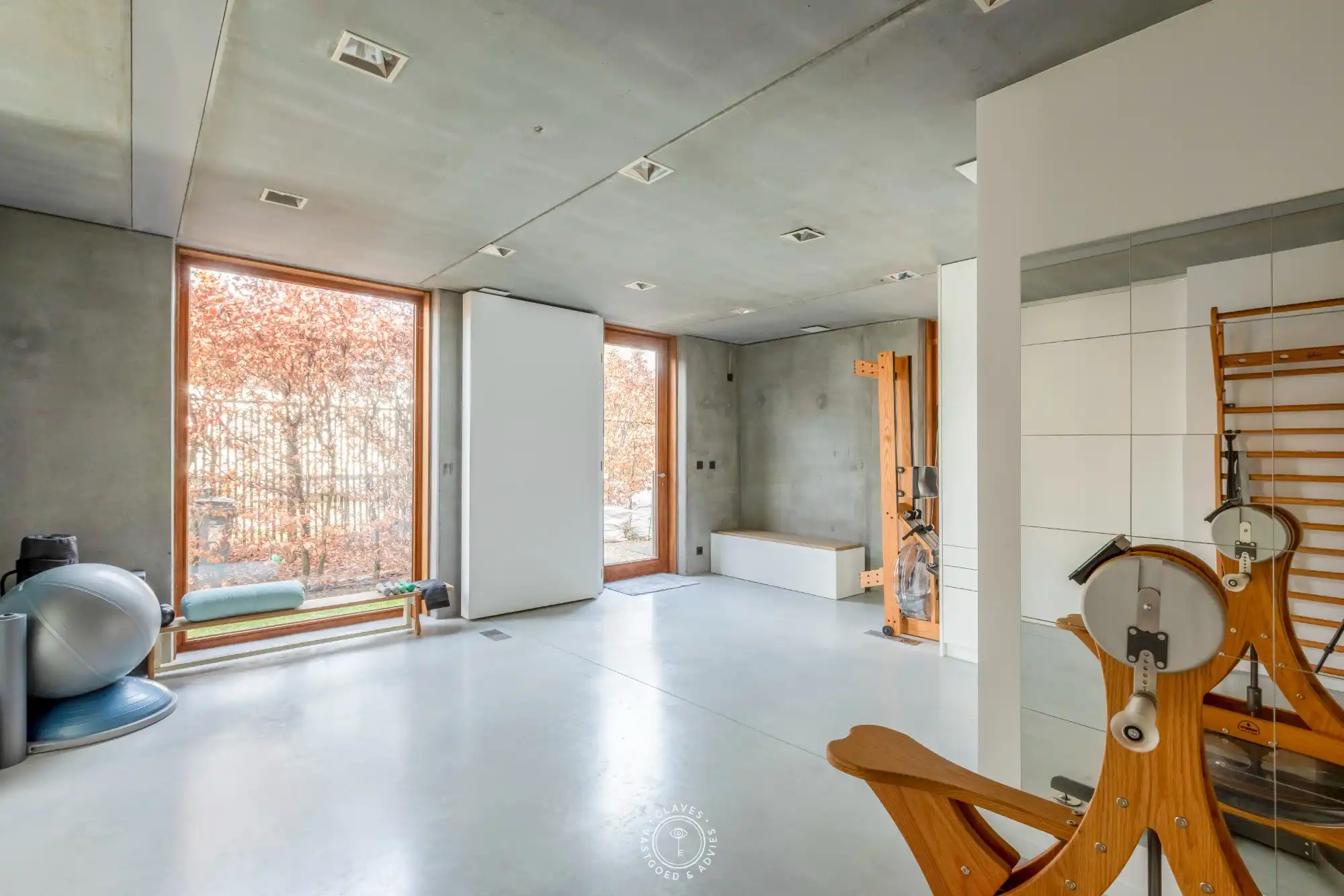 Architecturaal pareltje met praktijkruimte foto 13