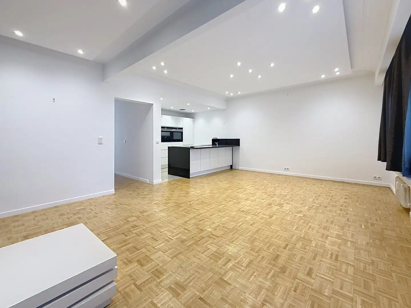 Luxueus appartement met 2 slaapkamers en 3 douchekamers foto 7