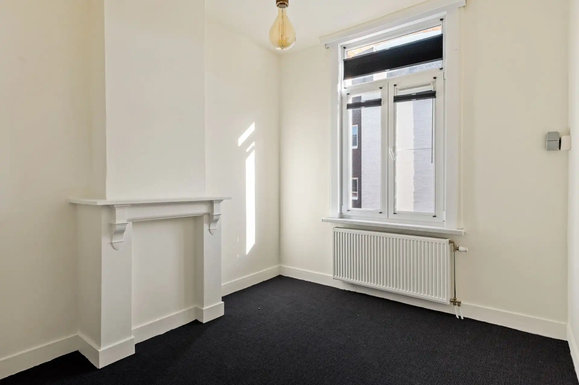 CENTRAAL GELEGEN WONING MET 3 SLPK foto 12