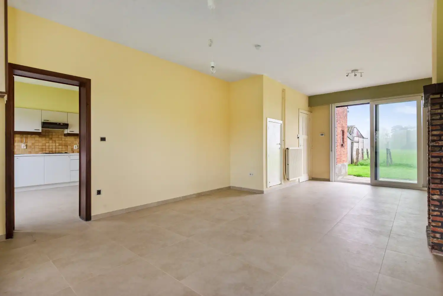 RIANTE WONING OP PERCEEL VAN 3.500 m²! foto 6