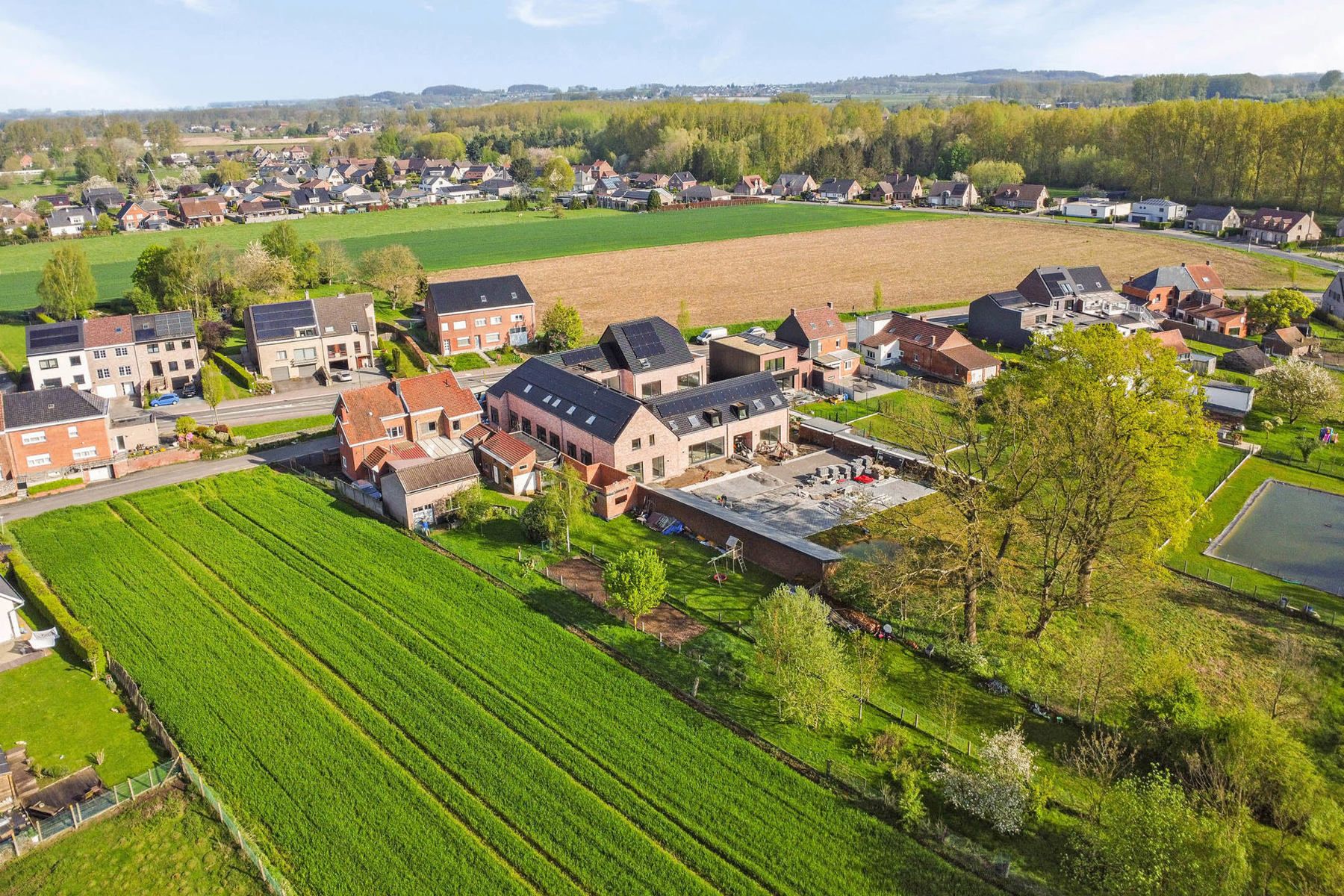 Prachtige nieuwbouw in landelijk kader foto 2