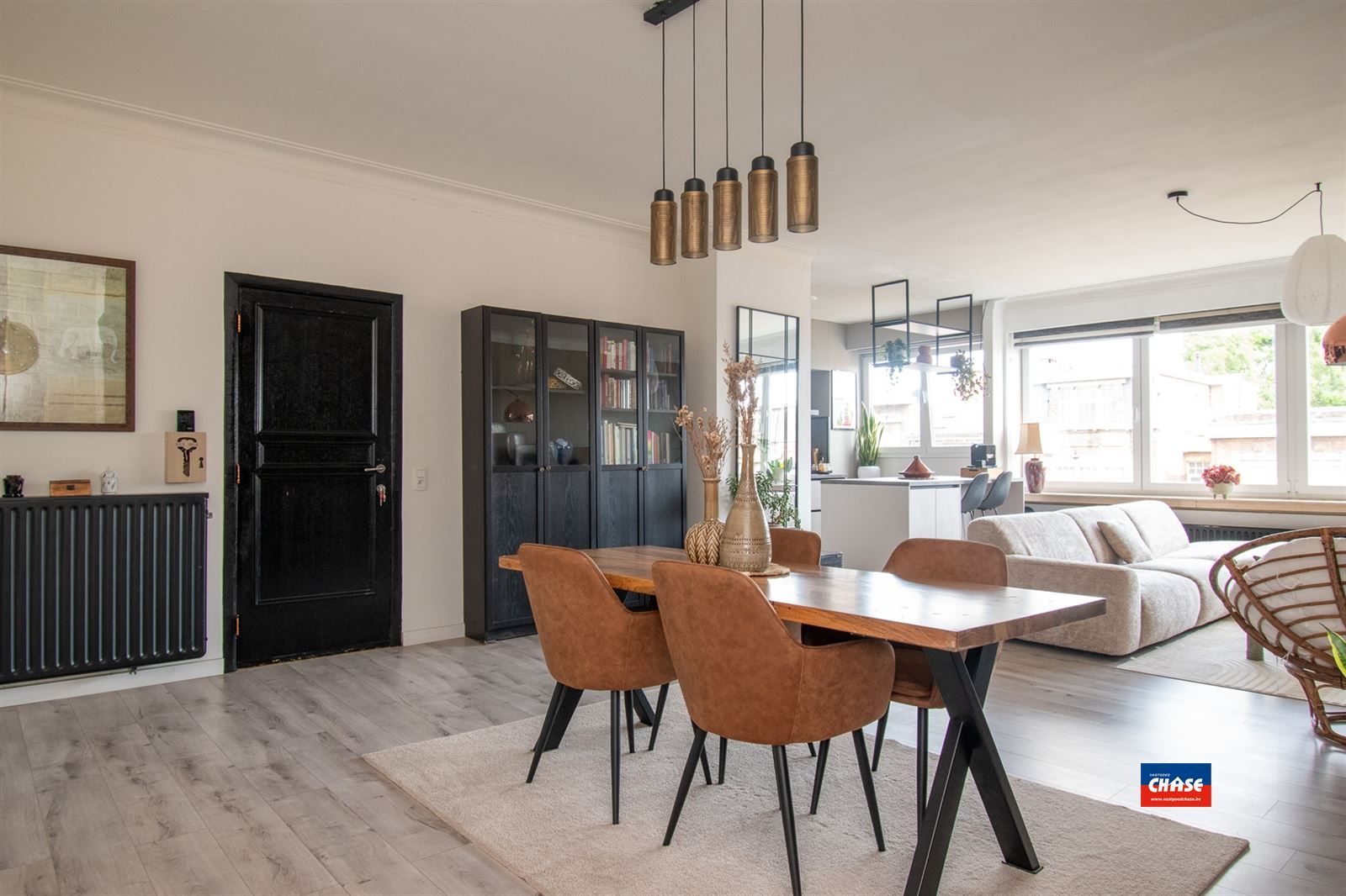 Prachtig appartement met 2 slaapkamers en terras foto 3