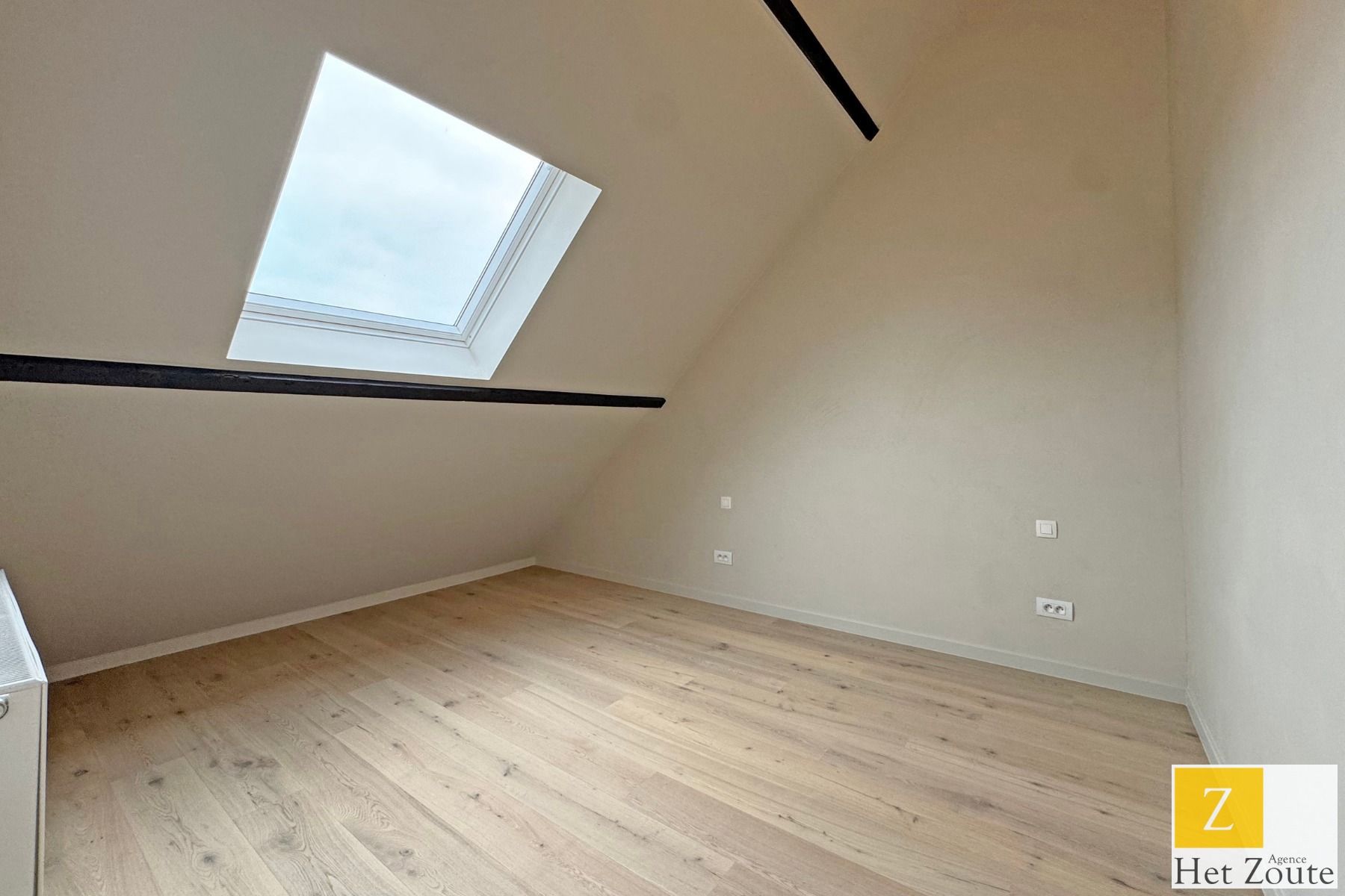 Exclusieve woning in het hart van Heist foto 23