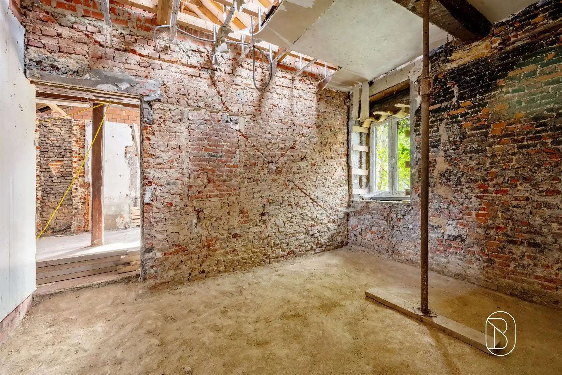 Casco woning met leuke tuin in Néchin foto 6