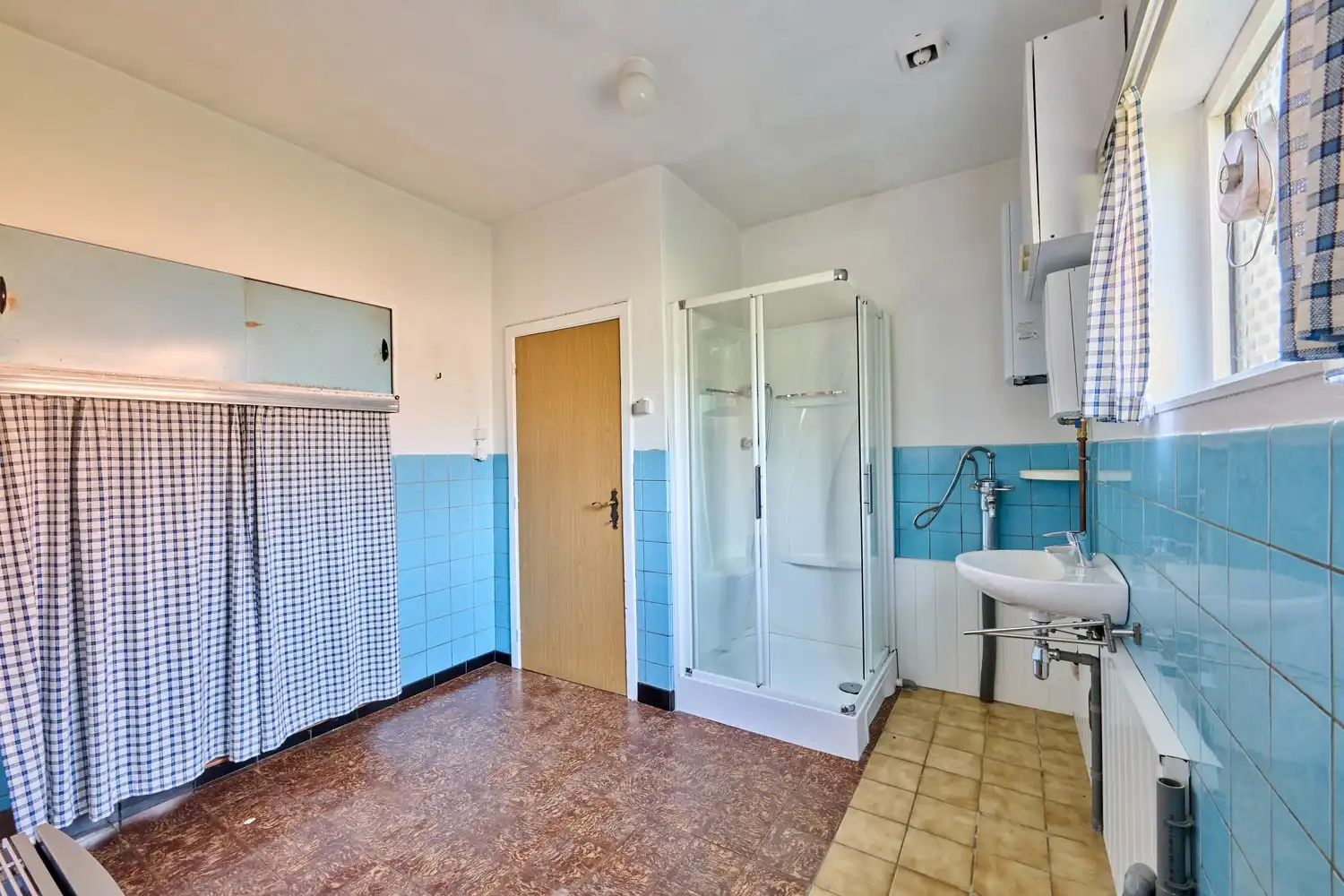Karaktervolle renovatiewoning op een fijne rustige locatie foto 13