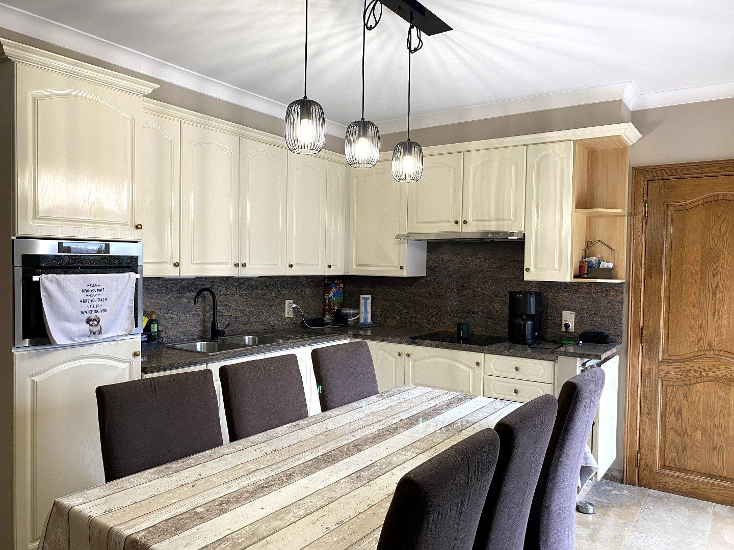 ALLEENSTAANDE WONING MET 3 SLAAPKAMERS | GARAGE EN TUIN IN RUSTIGE WOONWIJK foto 5