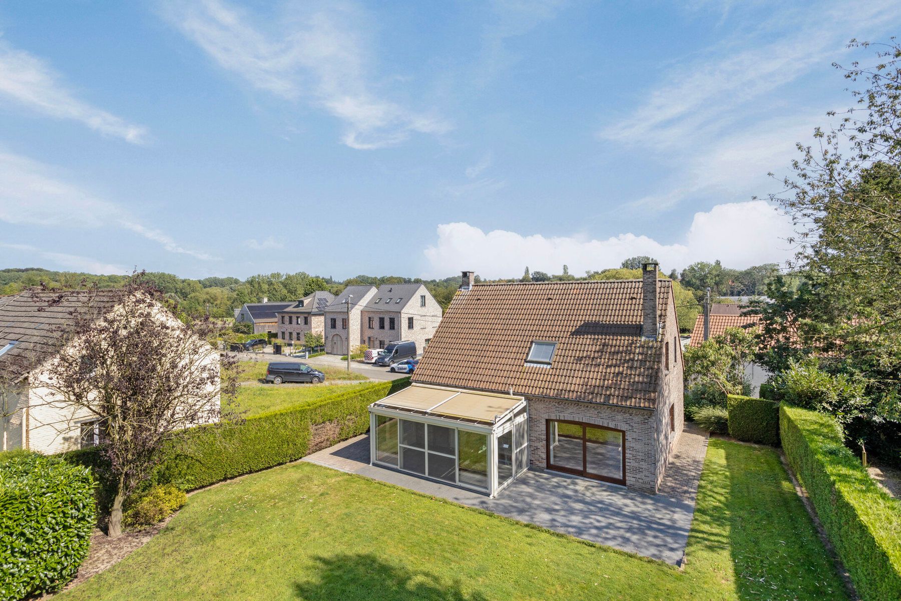 Hoofdfoto van de publicatie: Zeer mooi gelegen landelijke woning met grote tuin