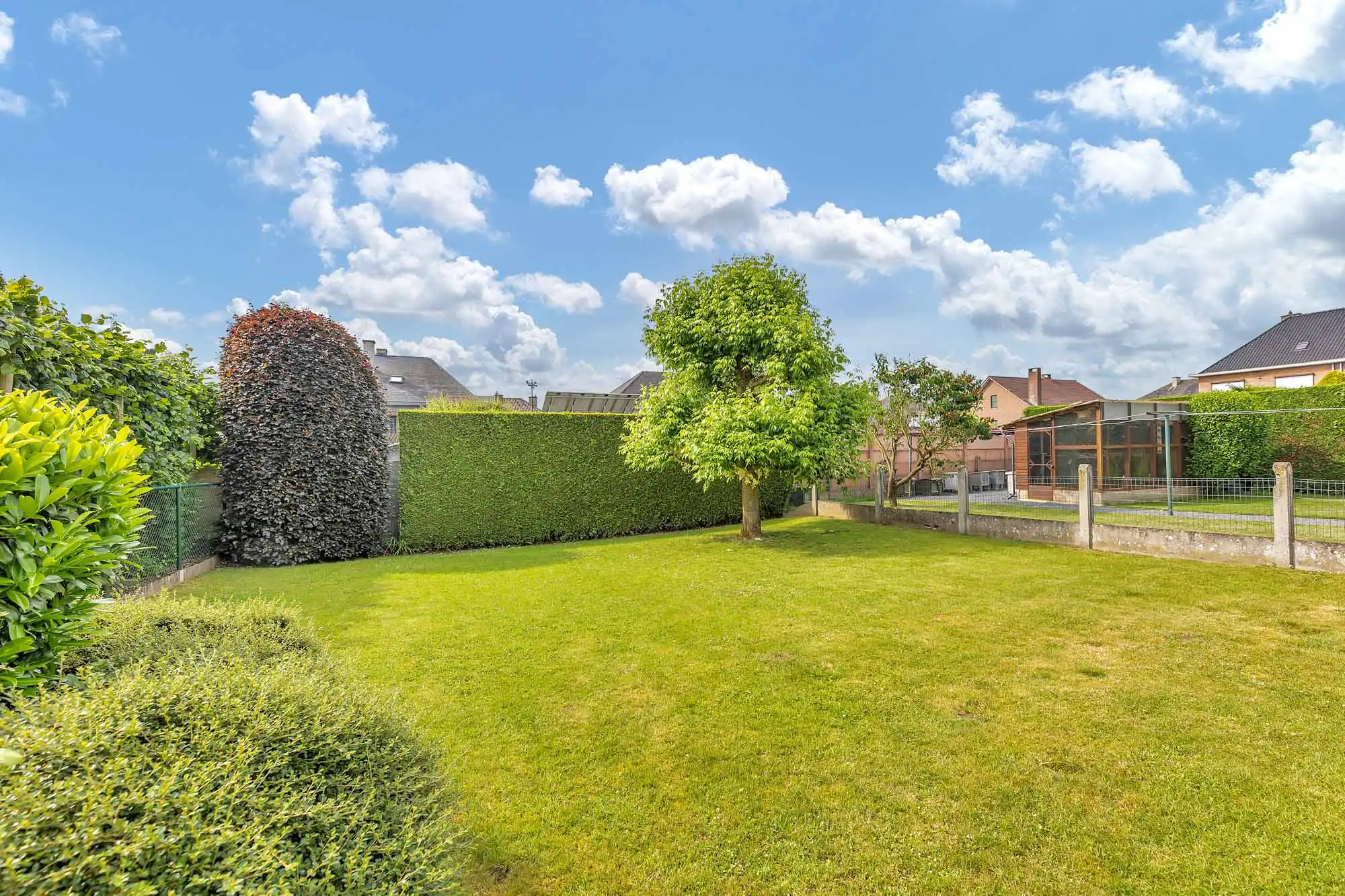 Ruime gezinswoning met 4 slpks te OLV-Lombeek foto 3
