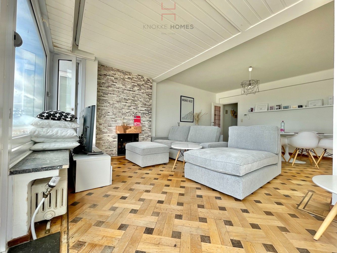 Gezellig hoekappartement met frontaal zeezicht foto 6