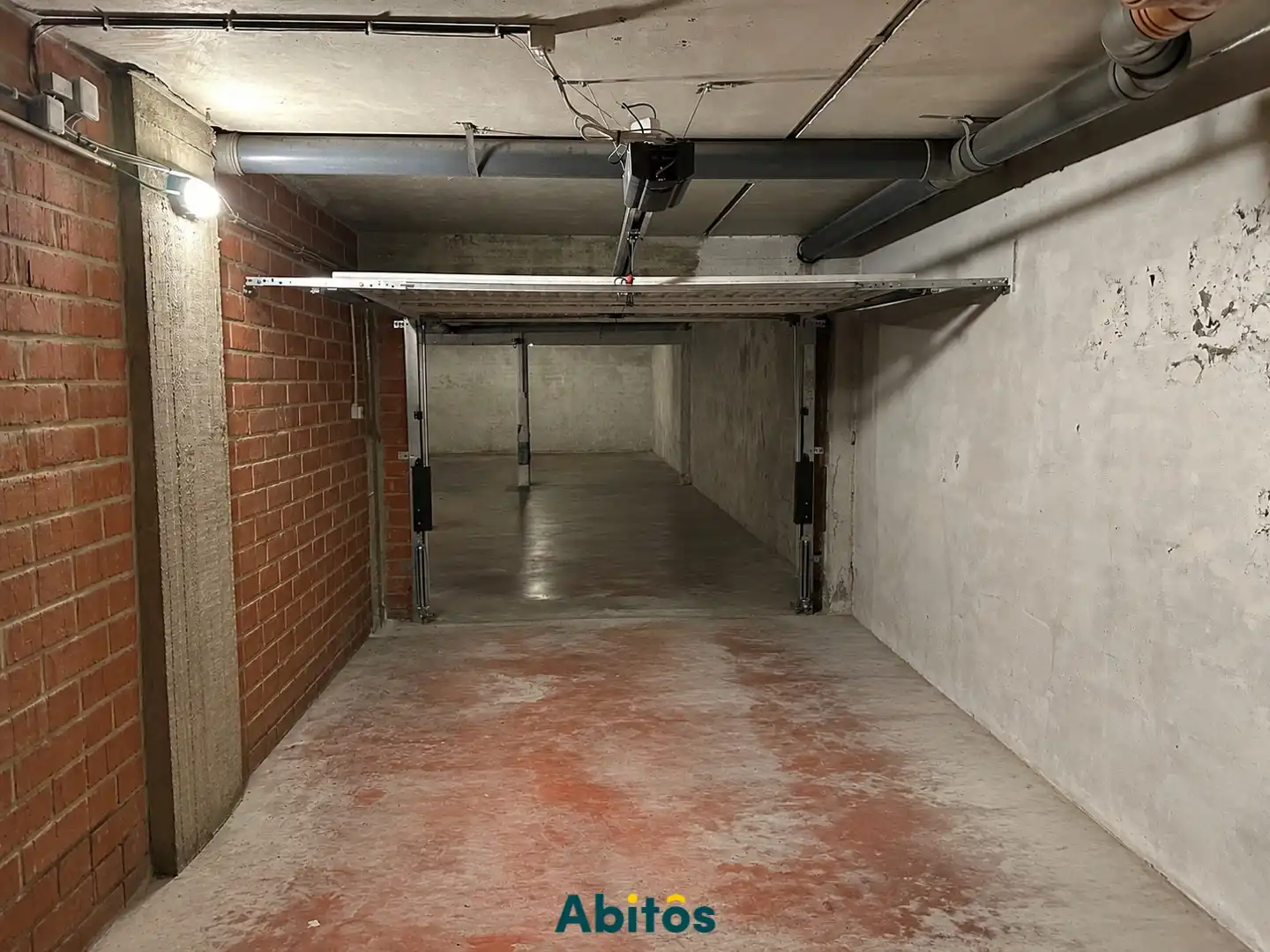Afgesloten garagebox aan Heuvelpoort foto 2