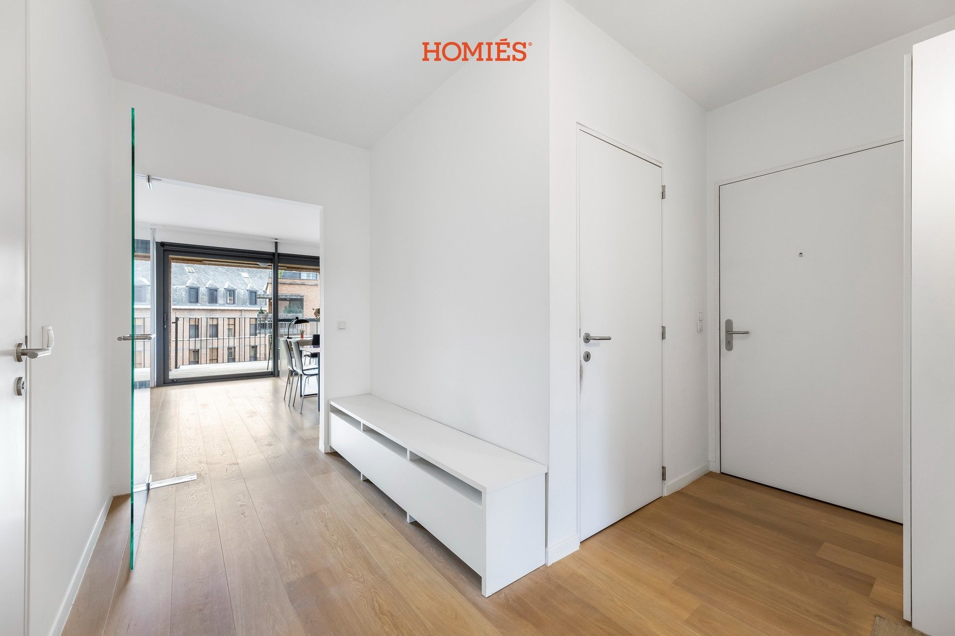 Ruim appartement met 2slpk, terras en autostaanplaats foto 14