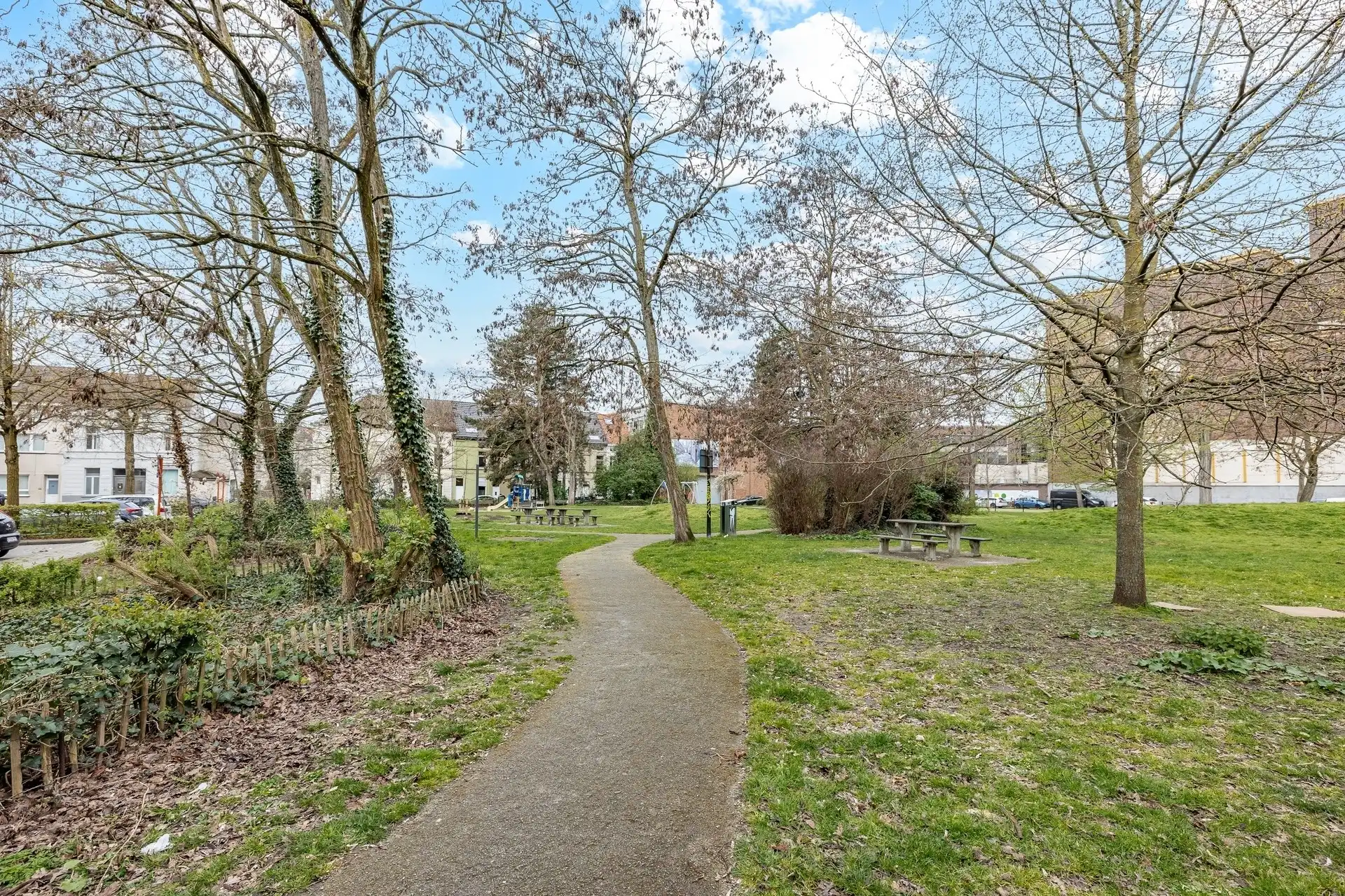 Instapklare woning op toplocatie in de stad! foto 26